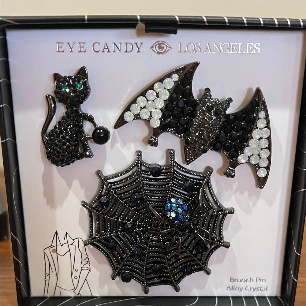 Eye Candy Los Angeles | Halloween Whimsy Brooch Set 🕷️🦇🖤